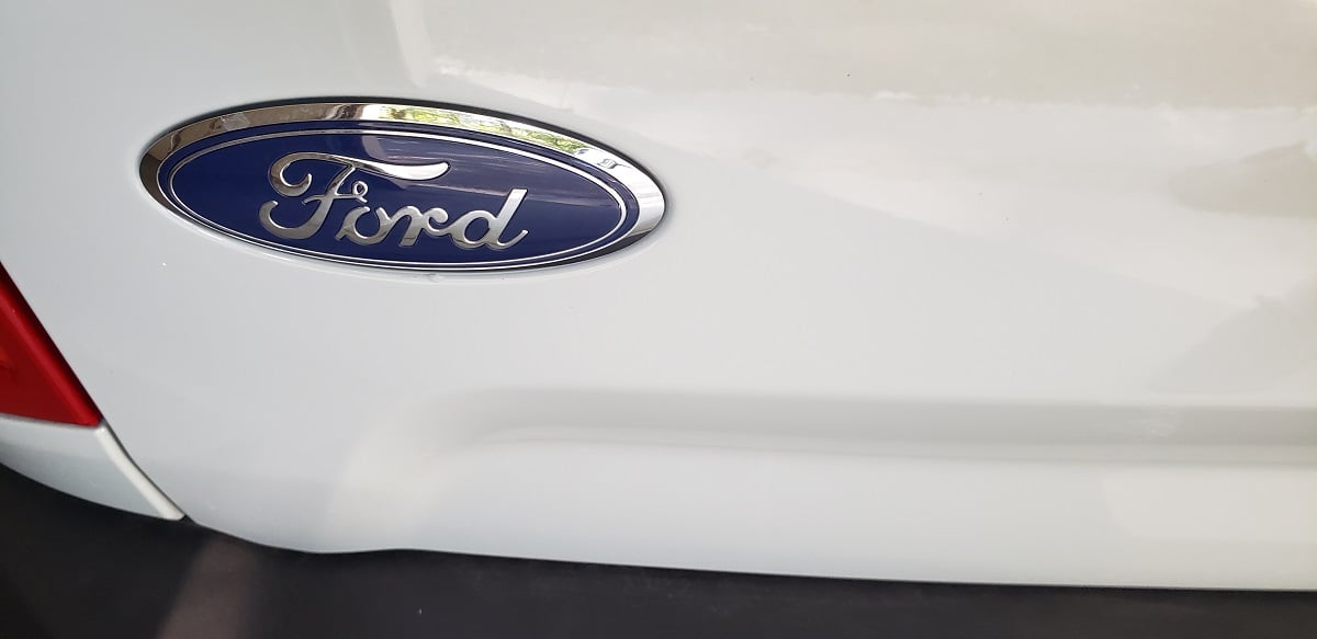 How to Remove the Dealer’s Advertising Sticker From Your Car Safely